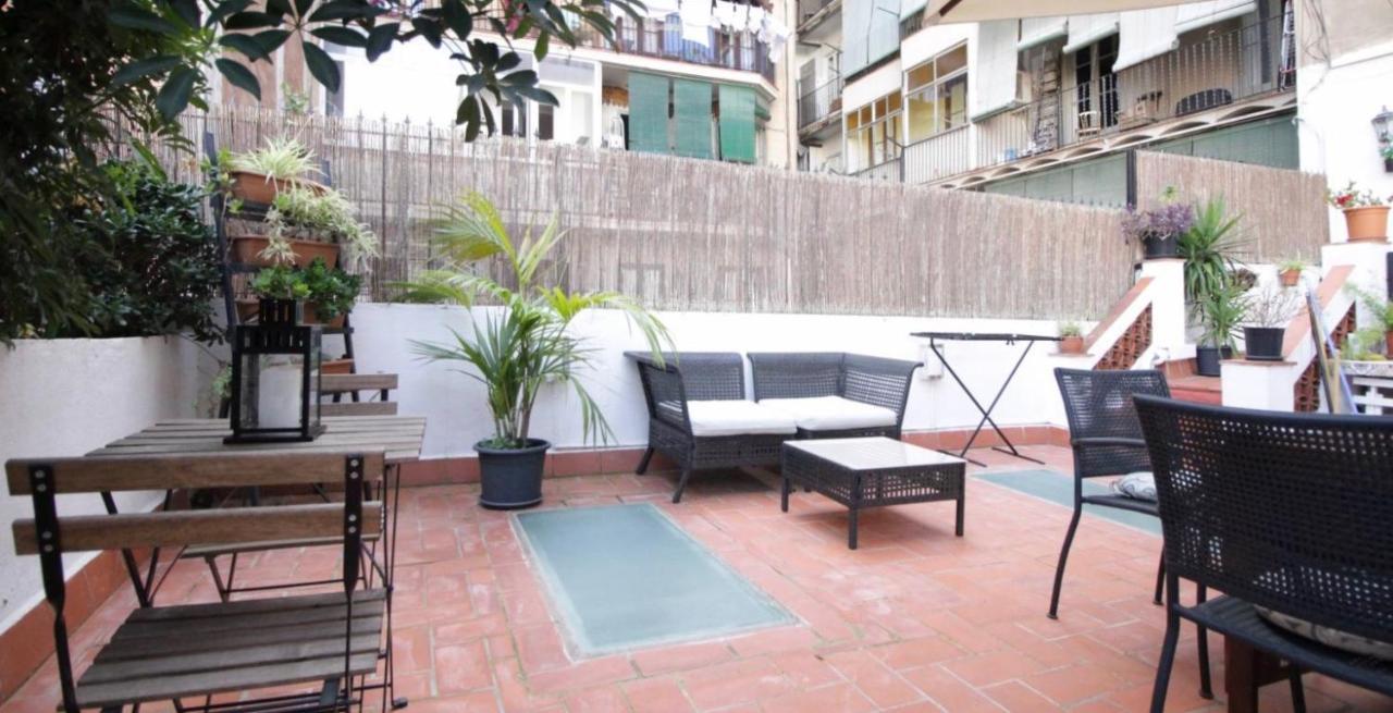 Design&Modernista Center Eixample Lejlighed Barcelona Eksteriør billede